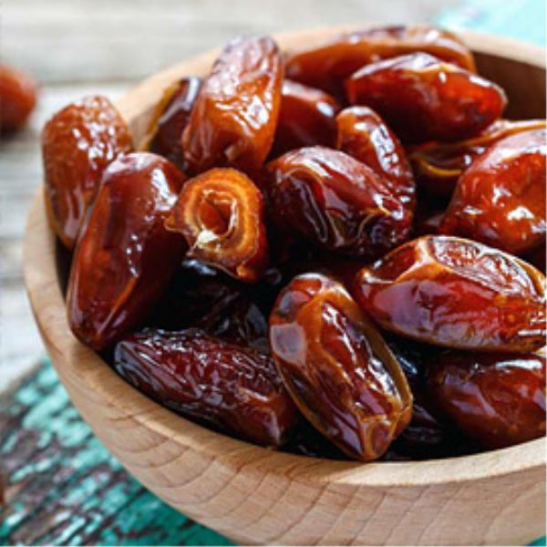 Choosing Dates Fruit Exporters